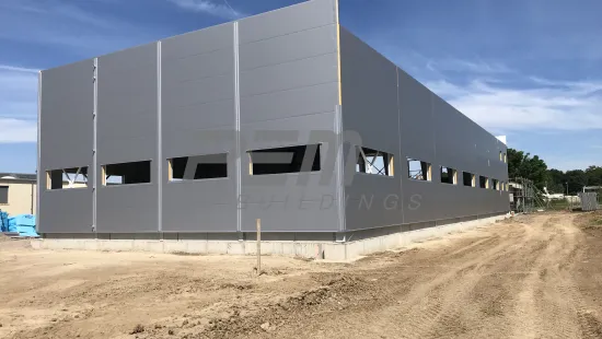 CONTI engineering - Montáž stěnových panelů