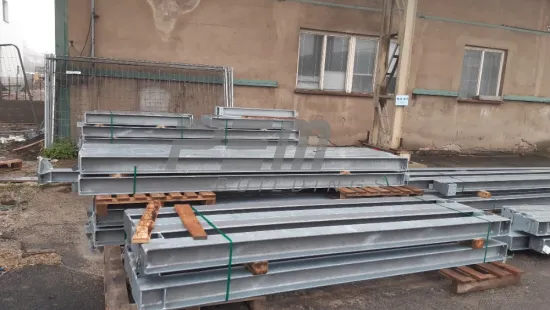 Balkonové konstrukce Čelákovice - Návoz ocelové konstrukce na stavbu  